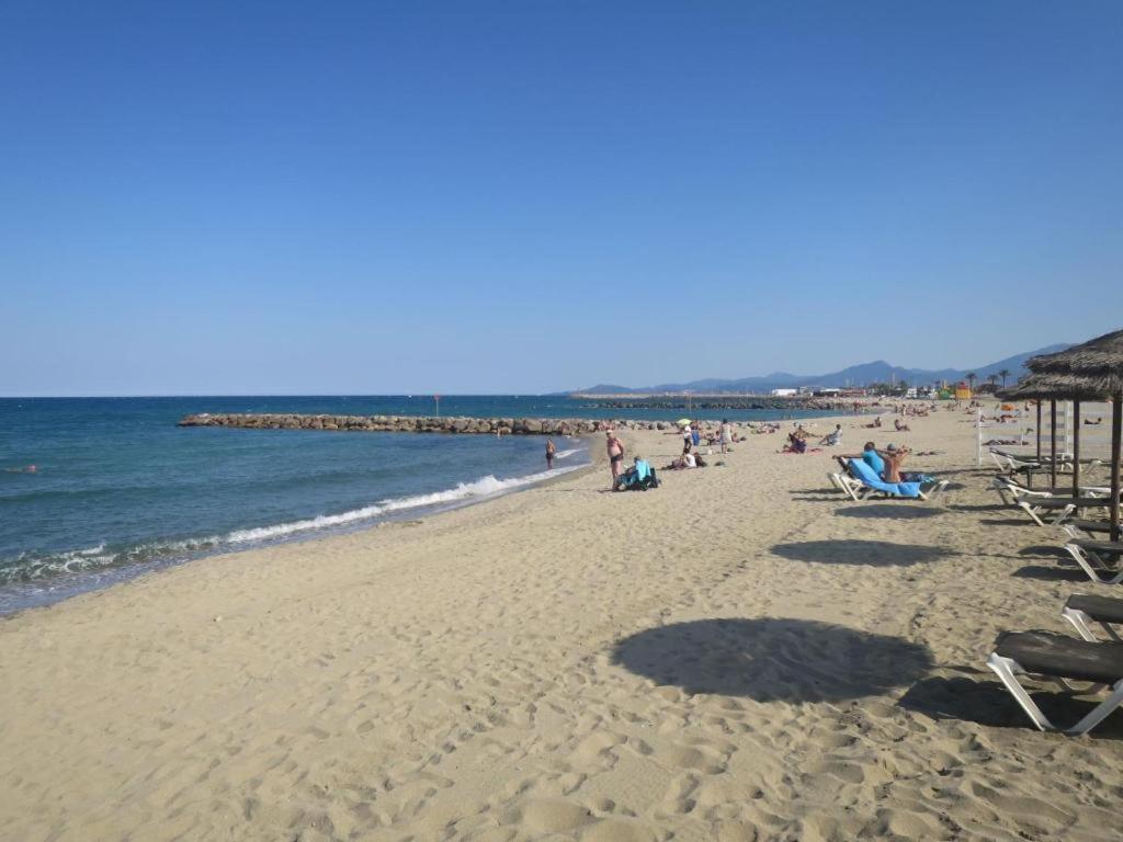 La Penate De Saint Cyp - Residence Les Fregates Vue Mer, Piscine Εξωτερικό φωτογραφία